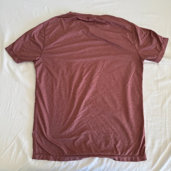 Vuori Shirt Mens Small LOT QTY 4 Tradewind Tee Pocket Performance Athletic Gym - Picture 6 of 7